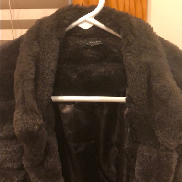 Brown super soft faux fur vest from Talbots - Picture 2 of 4